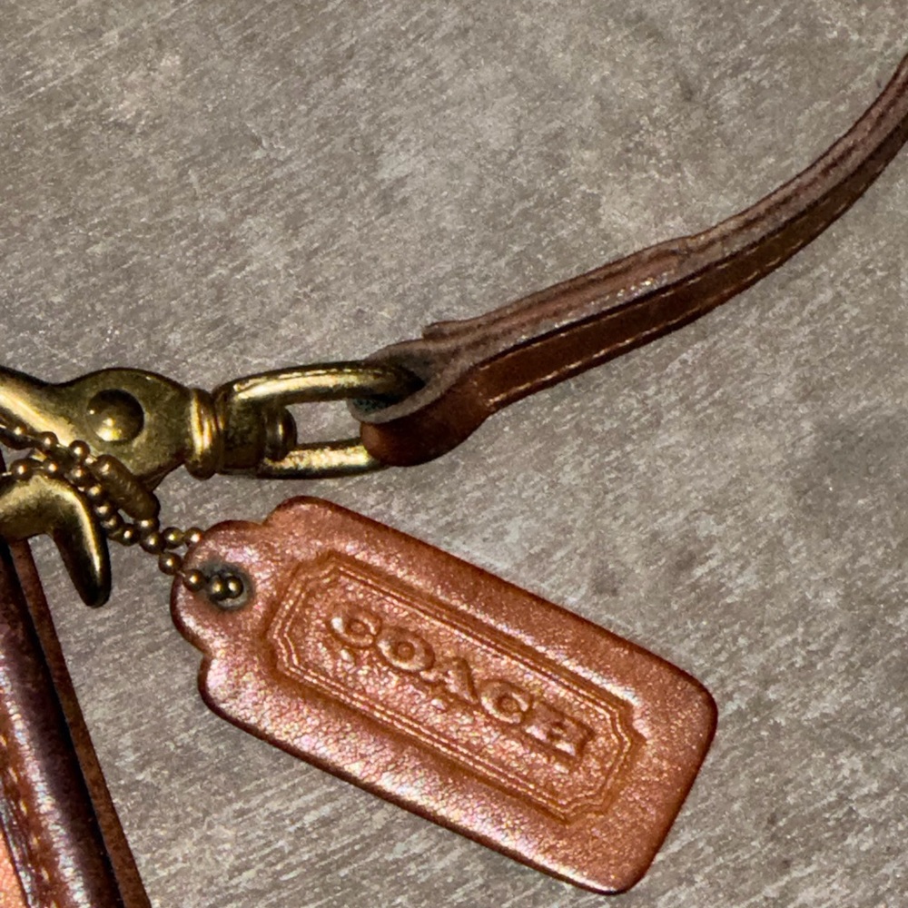 Coach Vintage Glove-Tanned Leather Turn Lock Crossbody Purse NYC Era - Picture 3 of 7